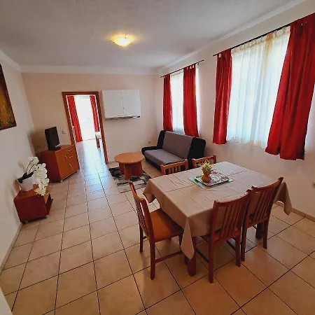 Apartment Apartments Vila Adrijana & Fitness Studio Wolf
