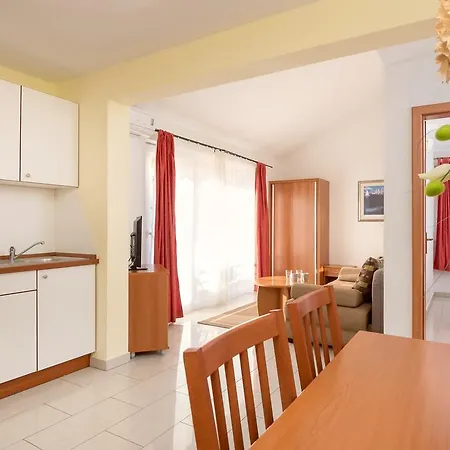 Apartments Vila Adrijana & Fitness Studio Wolf *
