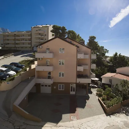 Apartments Vila Adrijana & Fitness Studio Wolf
